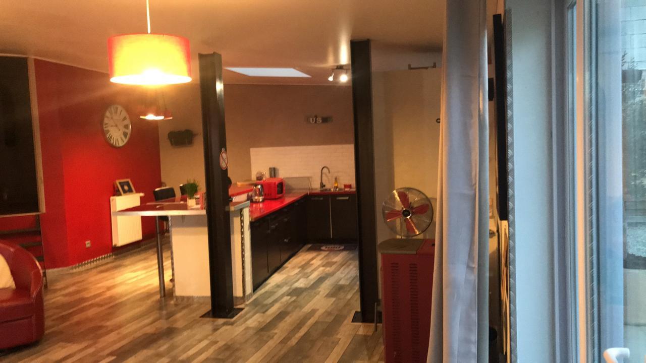 Villa Loft L Atelier De Jacques Pres De Chablis Villy  Exterior foto