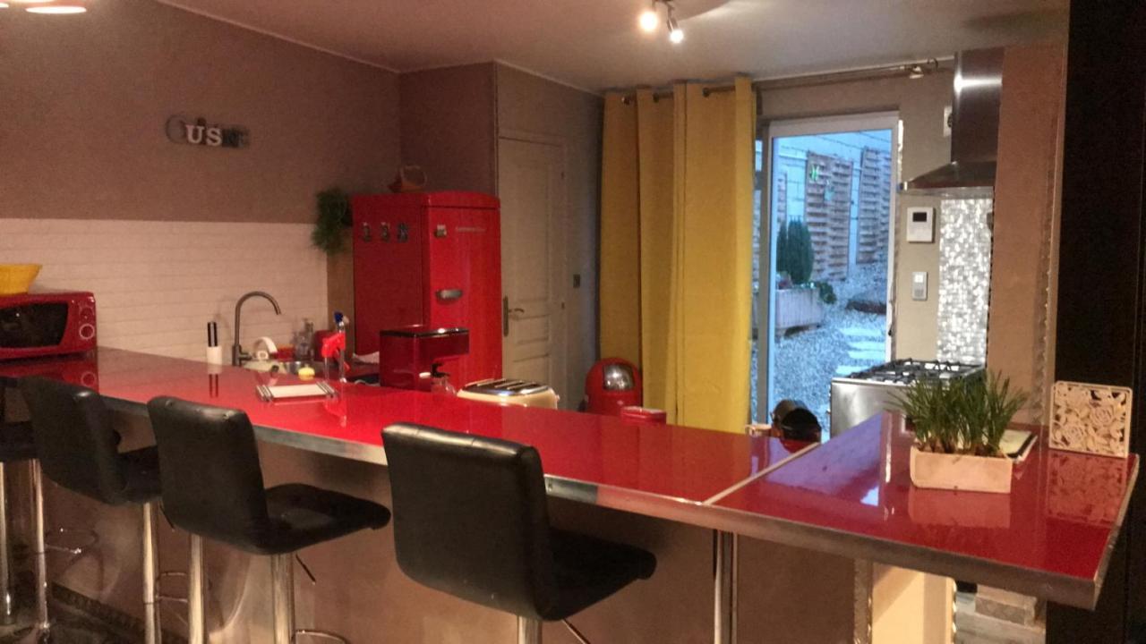 Villa Loft L Atelier De Jacques Pres De Chablis Villy  Exterior foto